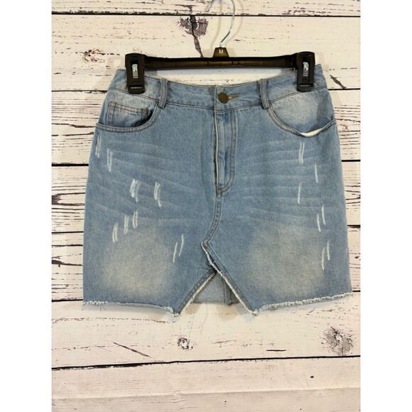 Women's Paper Crane Denim Skirt, Size S, Blue - Picture 3 of 6
